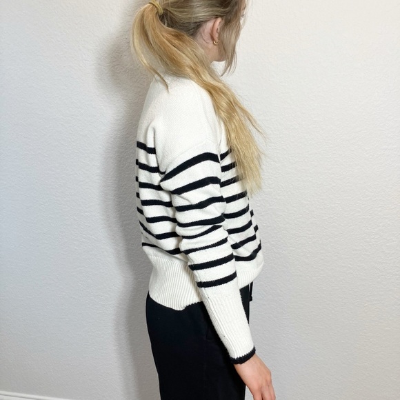 Philosophy🔥SALE🔥 Philosophy black and ivory stripe sweater Small - Picture 7 of 10